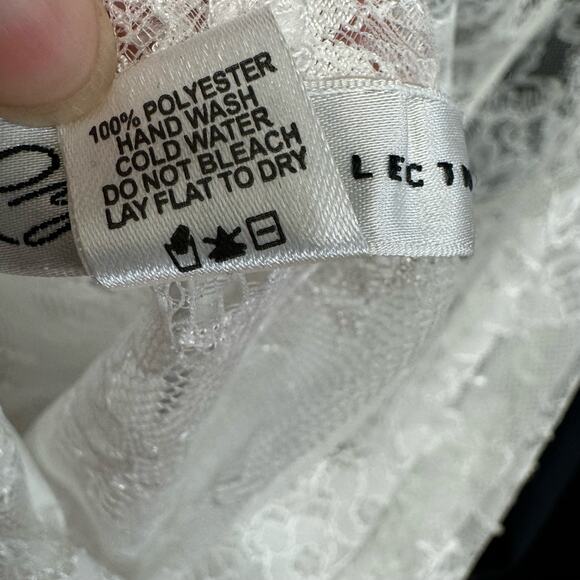 Anthropologie Rya Collection Eleanor Teddy Lace Bodysuit Romantic Sexy White M - Picture 9 of 9